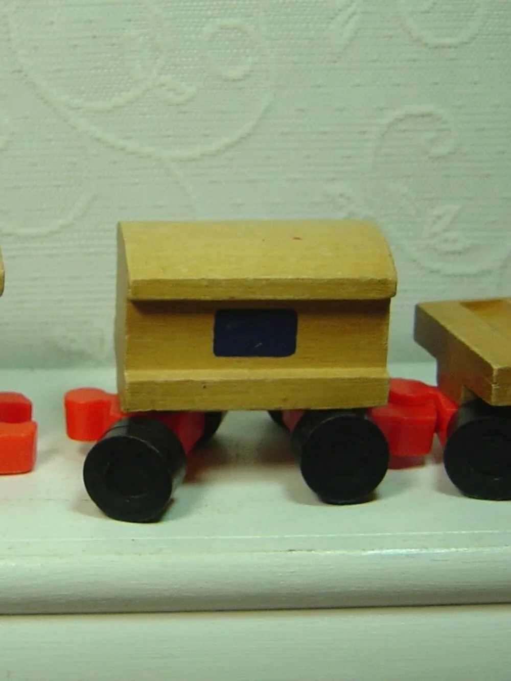 3 piece vintage wooden train set by Mattel-1972-